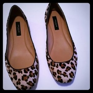 Ann Taylor leopard ballet flats